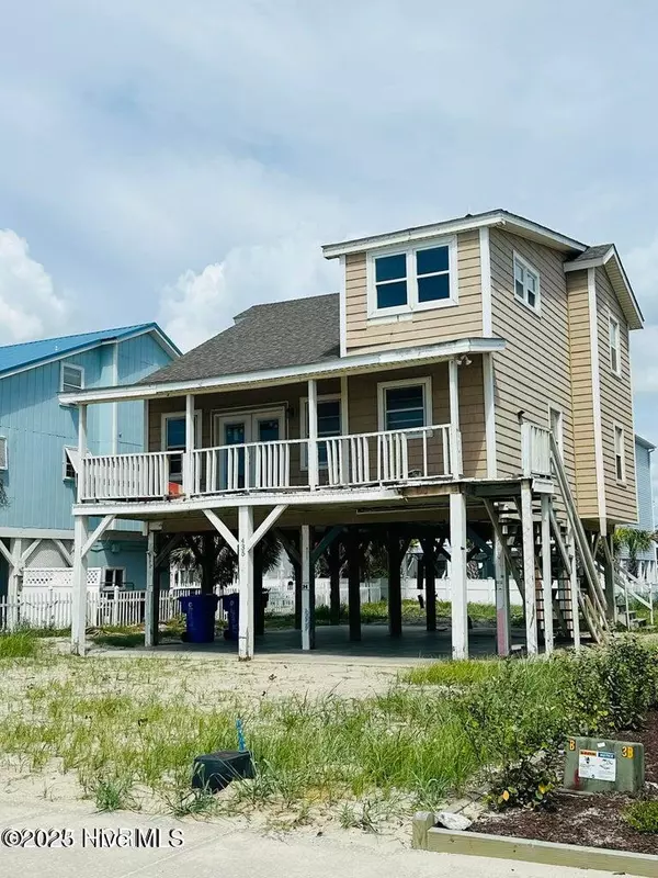 435 E Second ST, Ocean Isle Beach, NC 28469