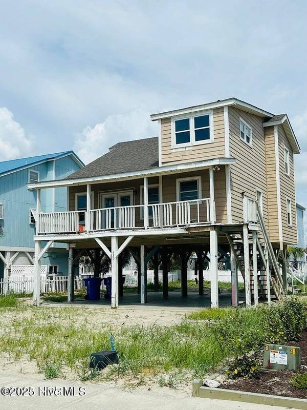 435 E Second ST, Ocean Isle Beach, NC 28469