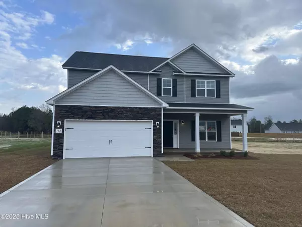 162 Uzzell RD, Hubert, NC 28539