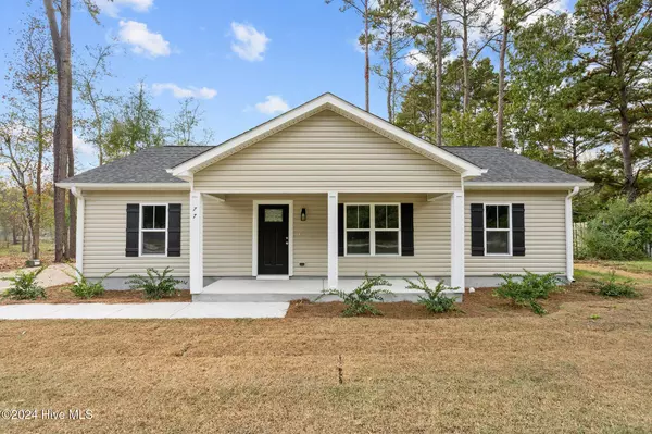 77 Mt Gallon RD, Rocky Point, NC 28457