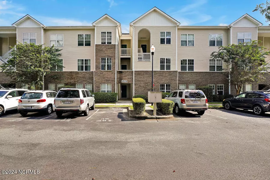 4519 Sagedale DR #Unit 203, Wilmington, NC 28405