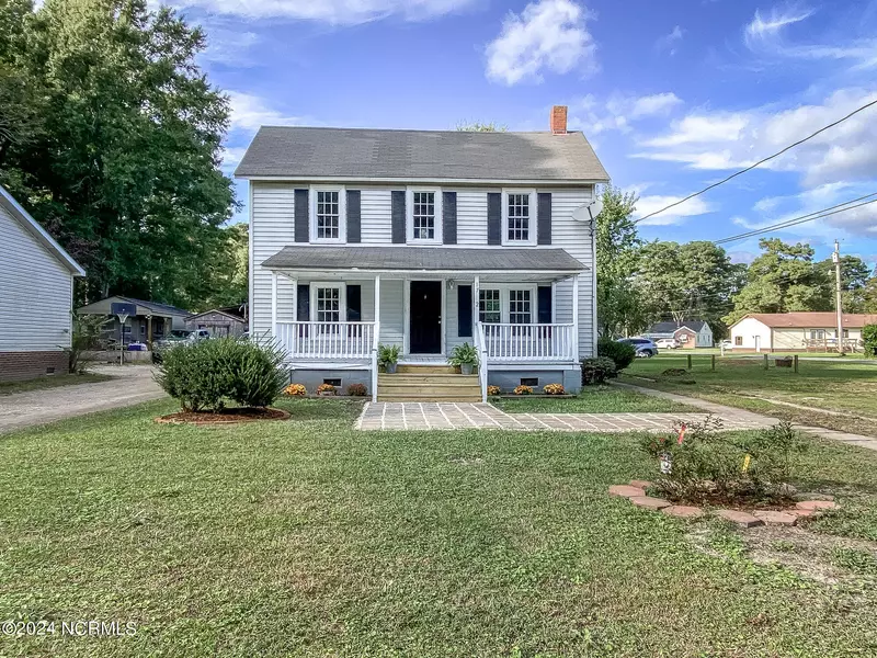 1702 W Main ST, Elizabeth City, NC 27909