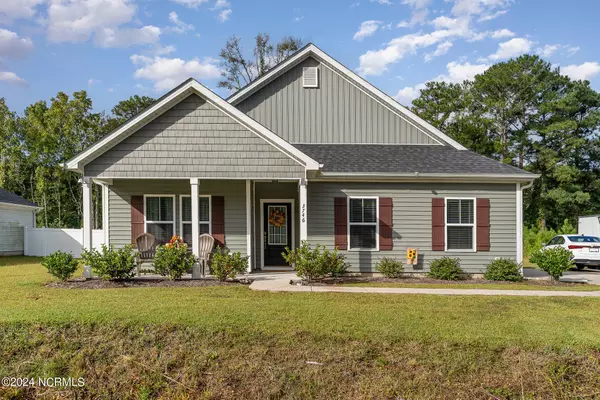 3746 Cypress DR, Little River, SC 29566