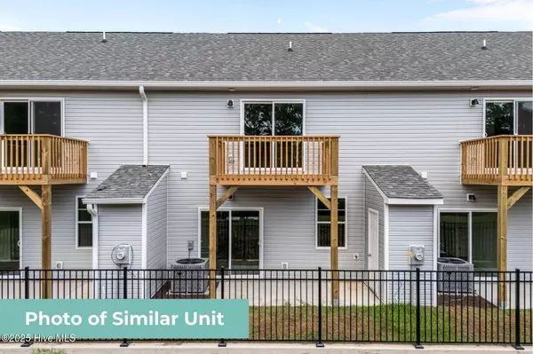 Sneads Ferry, NC 28460,221 Sandy Cove LN