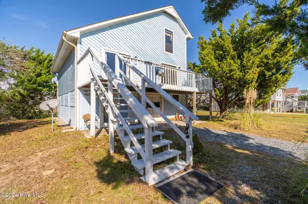 Oak Island, NC 28465,1620 E Pelican DR