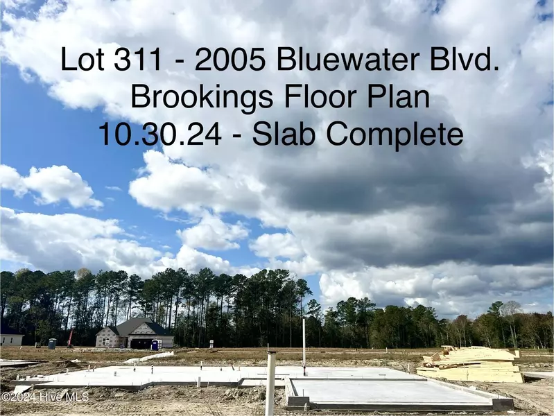 2005 Bluewater BLVD, New Bern, NC 28562