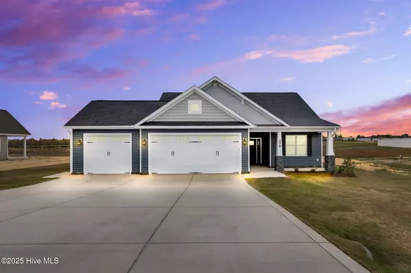 208 Hillwood DR, Sanford, NC 27332