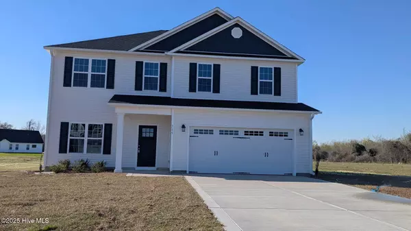 715 Puppy Drum LN, Maysville, NC 28555