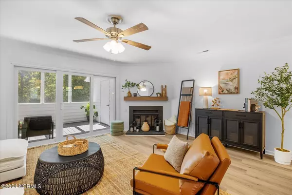 Leland, NC 28451,10165 Creekside DR SE #Apt 2