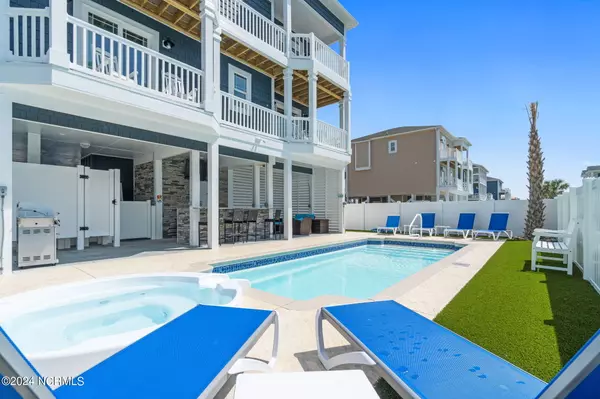 Ocean Isle Beach, NC 28469,426 E Fourth ST