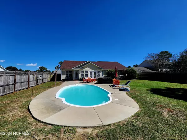 Cape Carteret, NC 28584,505 Quailwood CT