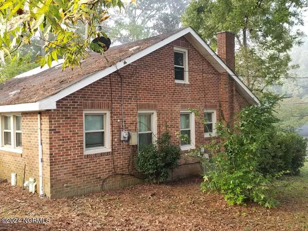 Rockingham, NC 28379,608 N Lee ST