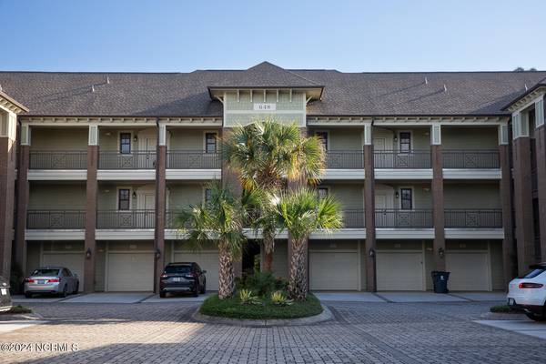 648 Village Park DR #203, Wilmington, NC 28405