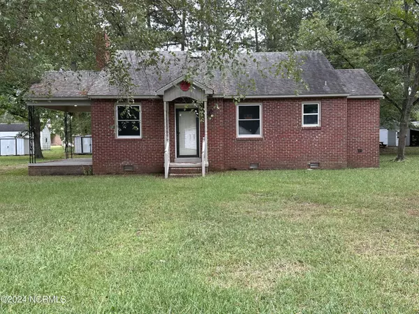 205 Pine ST, Rich Square, NC 27869