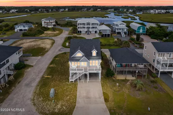 Oak Island, NC 28465,1730 W Dolphin DR