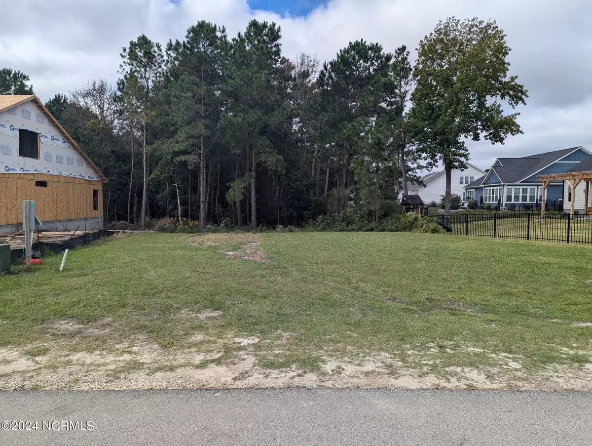 Holly Ridge, NC 28445,802 Sweetgrass ST