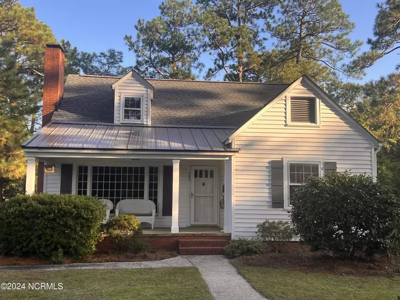 795 N May ST, Southern Pines, NC 28387