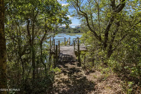 Atlantic Beach, NC 28512,141 Hoop Pole Creek DR #A & B