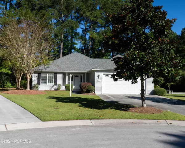 Swansboro, NC 28584,702 Hummingbird S