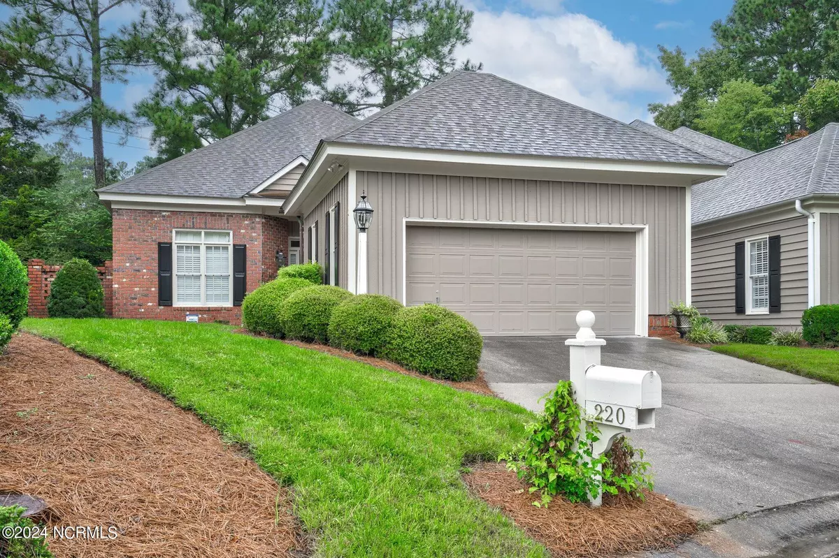 Rocky Mount, NC 27804,220 Cobblestone CT