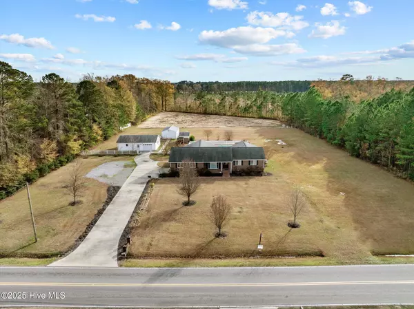 973 Forlines RD, Winterville, NC 28590