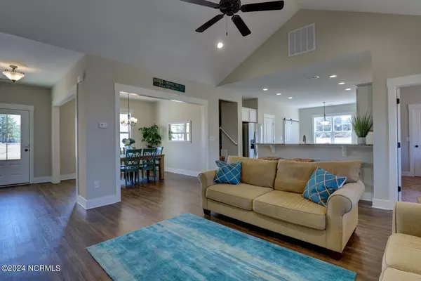 Rocky Point, NC 28457,190 Talbert DR