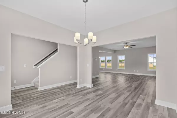 Stella, NC 28582,102 Coastal Meadows DR