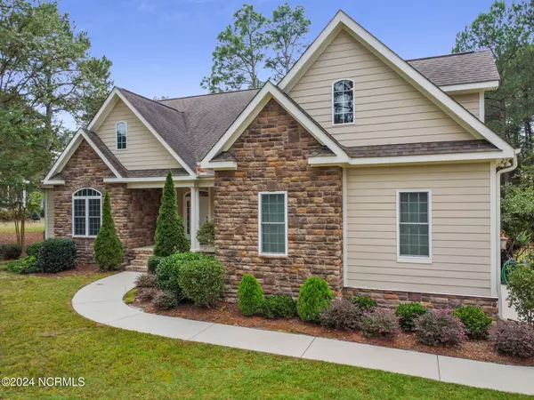 Whispering Pines, NC 28327,108 Hammerstone CIR