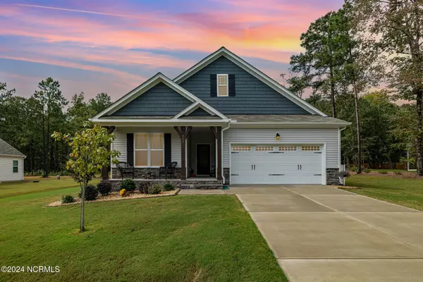 557 Whistle Post DR, Selma, NC 27576