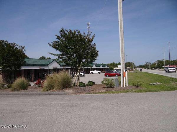 2896 Highway 24 #J, K, Newport, NC 28570