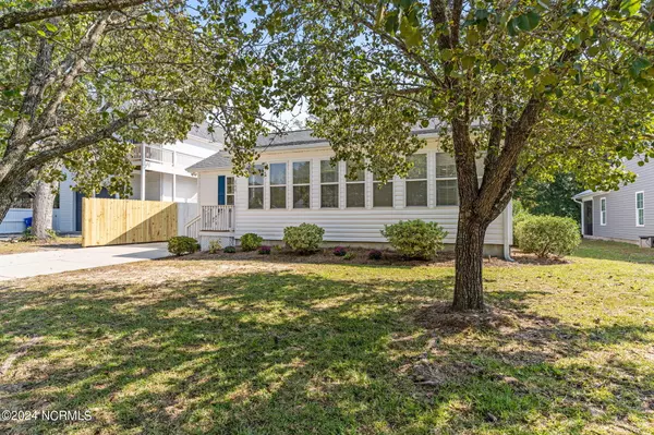 Oak Island, NC 28465,160 NE 5th ST