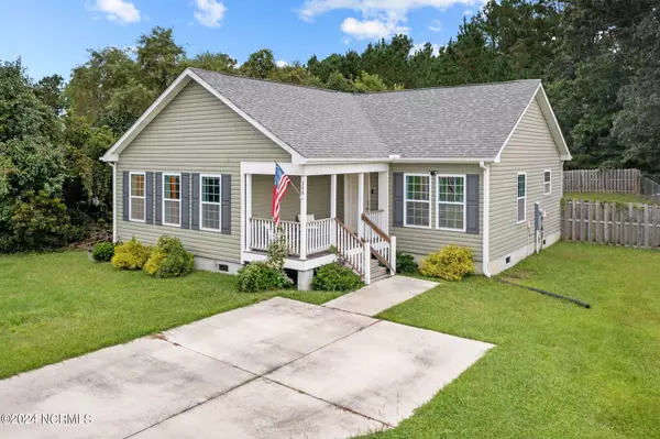 348 Palamino TRL, Jacksonville, NC 28546