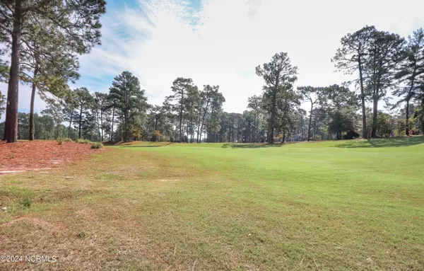 Pinehurst, NC 28374,1175 St Andrews DR #112