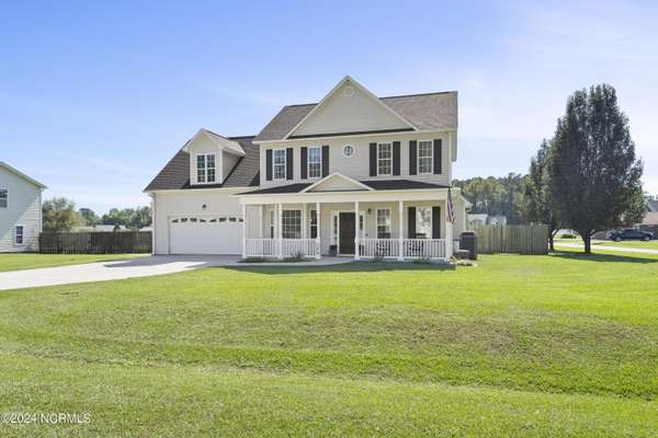 104 Spring Leaf LN, Jacksonville, NC 28540