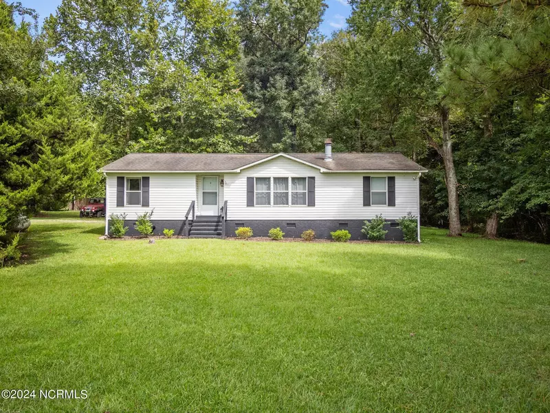 168 Mccausley RD, Hubert, NC 28539