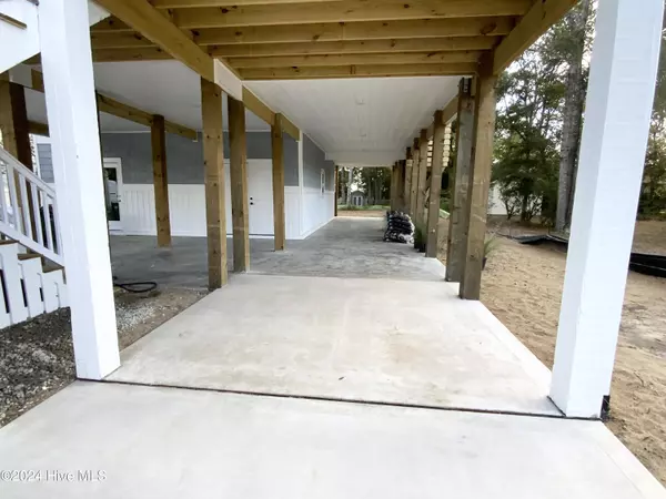 Oak Island, NC 28465,1605 E Oak Island DR