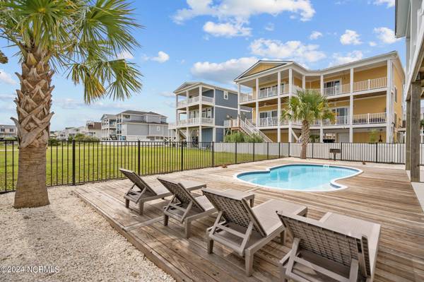 Sunset Beach, NC 28468,1204 N Shore DR