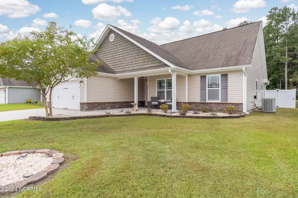 323 Hughes LN,  Jacksonville,  NC 28546