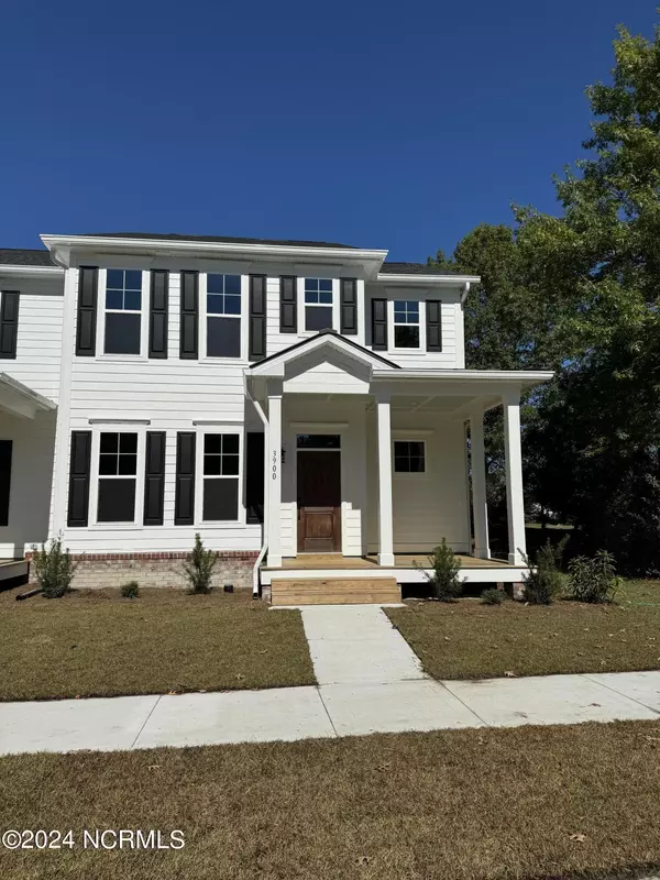3900 Reunion Pointe LN, New Bern, NC 28562