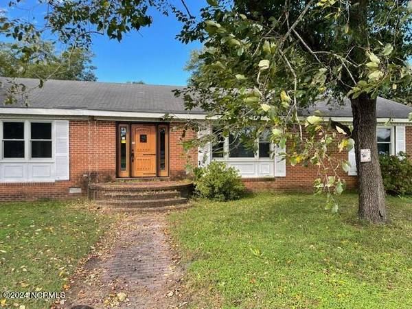 406 W Center ST, Black Creek, NC 27813