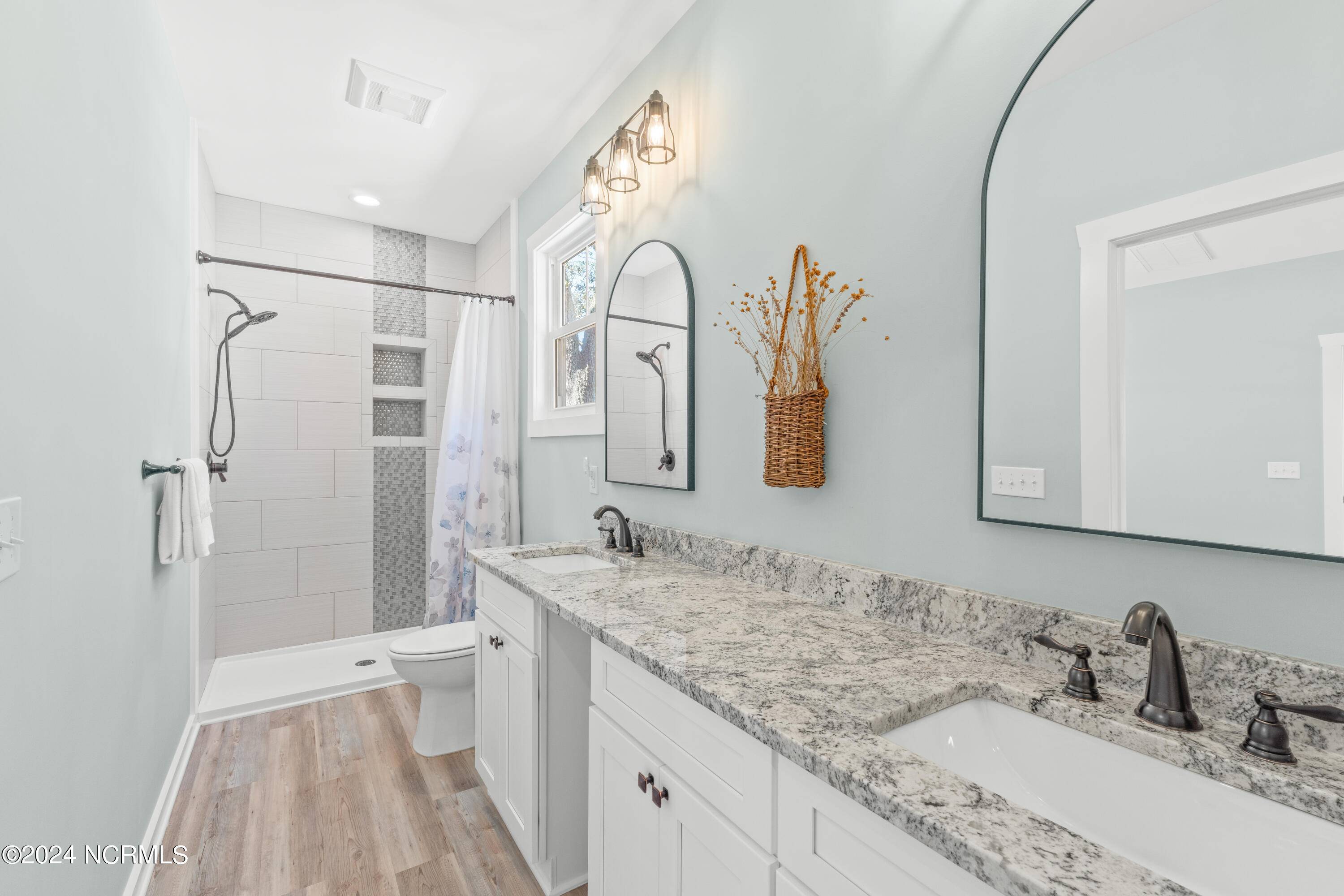 Oak Island, NC 28465,135 NW 9th ST