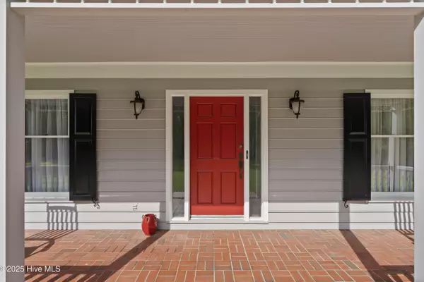 Burgaw, NC 28425,13095 Us Highway 421