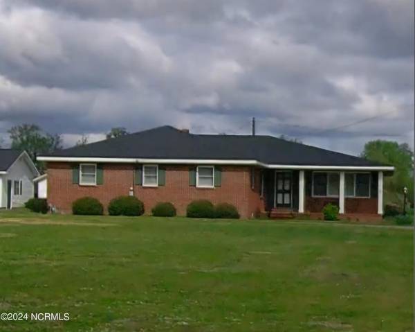 410 S Main ST, Stantonsburg, NC 27883