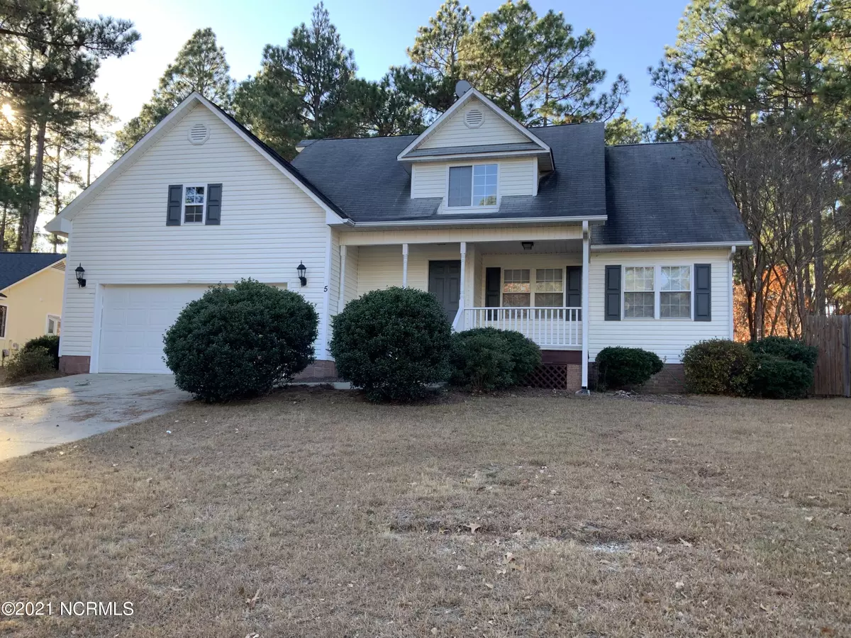 Pinehurst, NC 28374,5 Alexander LN