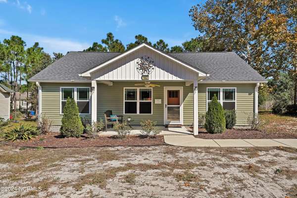 162 Ash RD, Southport, NC 28461