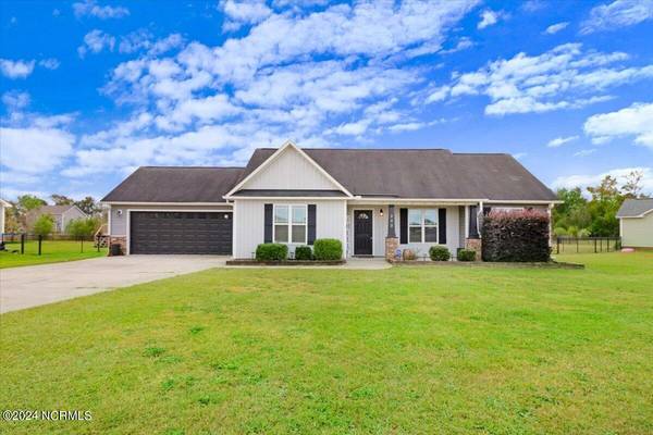 202 Willow Pond DR, La Grange, NC 28551