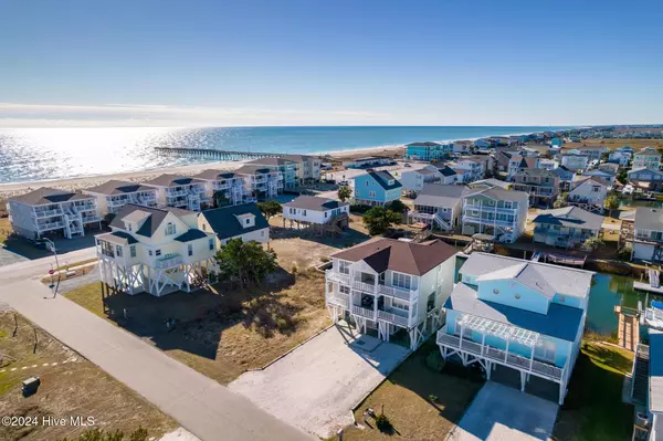 Holden Beach, NC 28462,109 Salisbury ST