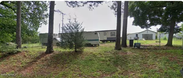 Carthage, NC 28327,865 Borden RD