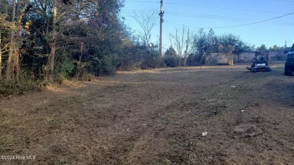 Carthage, NC 28327,865 Borden RD