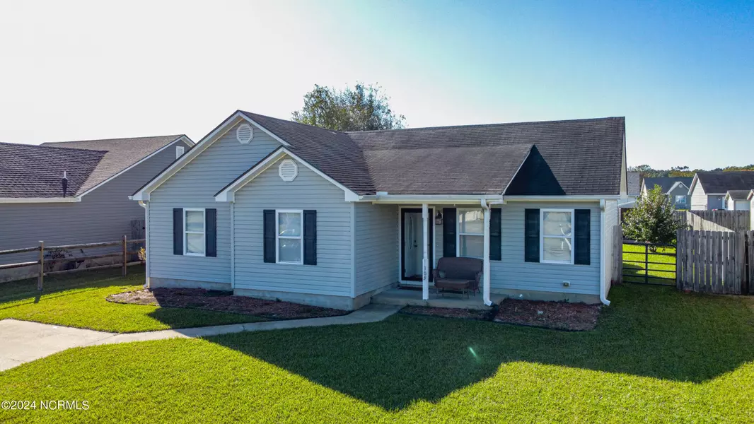 1305 Jessica ST, Elizabeth City, NC 27909